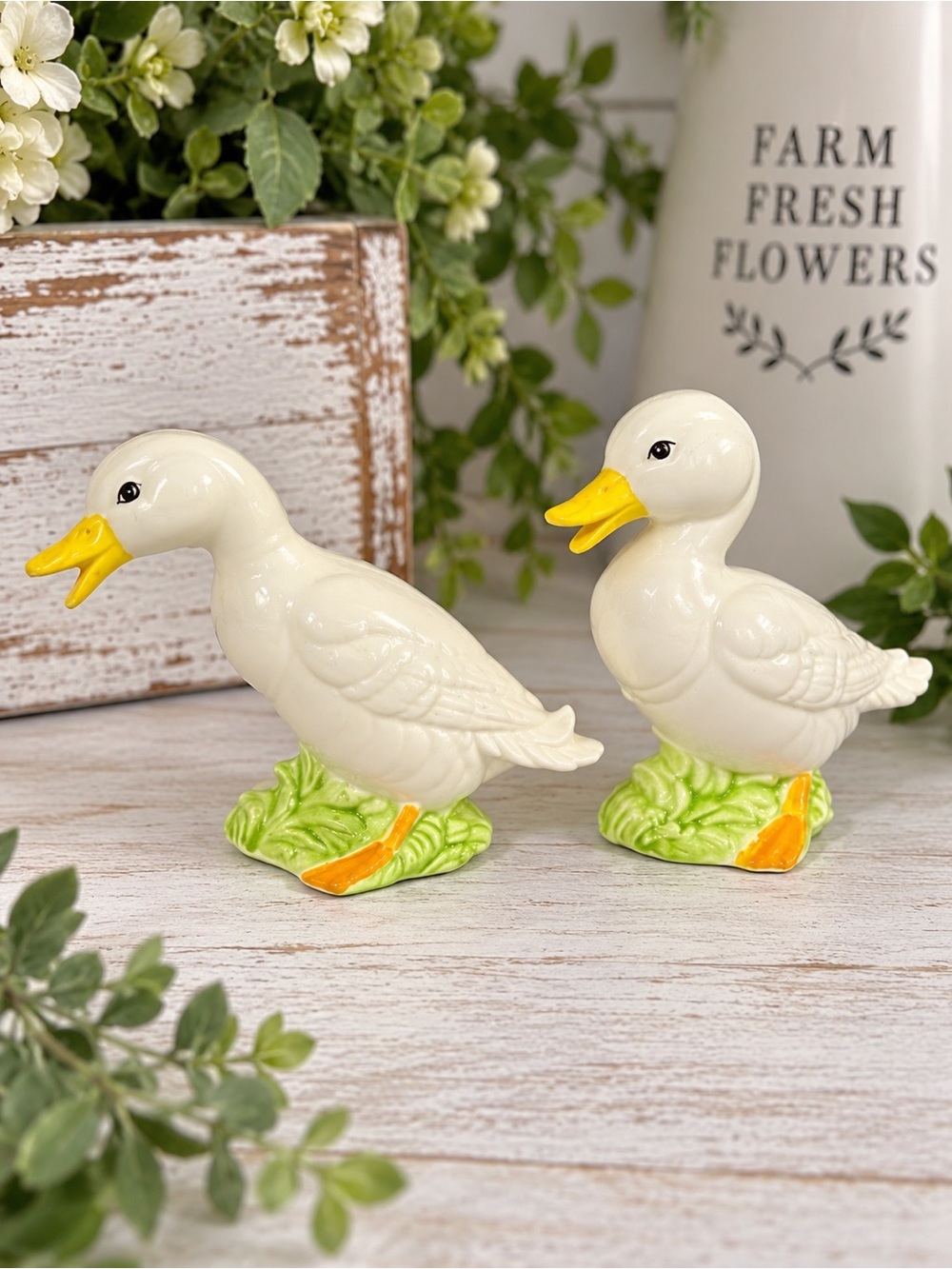 Vintage Ceramic Duck Figurine Pair Farmhouse Cottage Bird Decor